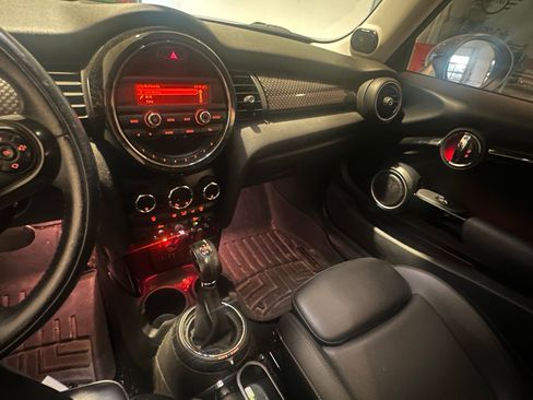 Used 2015 MINI Cooper S image 11