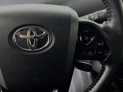 Used 2021 Toyota Prius Prime LE image 19
