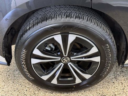 Certified 2025 Toyota bZ4X FWD image 11