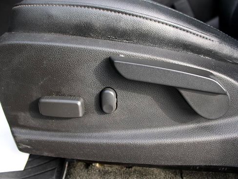 Used 2018 Chevrolet Colorado ZR2 w/ ZR2 Dusk Special Edition image 13