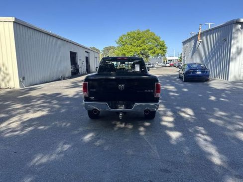 Used 2018 RAM 1500 Laramie image 6