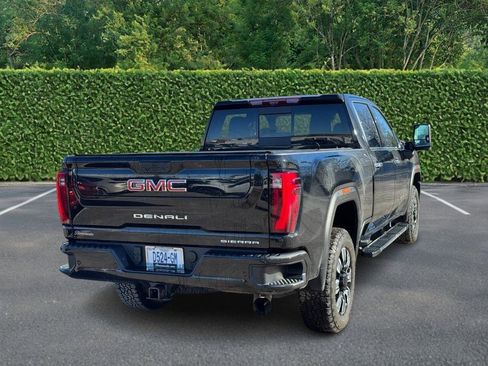 Used 2024 GMC Sierra 2500 Denali w/ Denali Reserve Package image 3