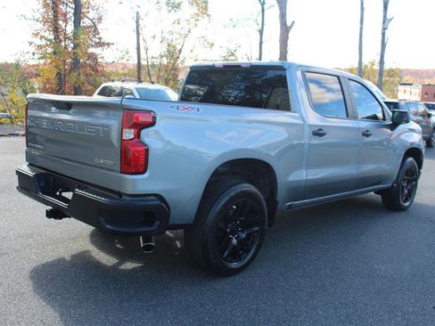 Used 2023 Chevrolet Silverado 1500 Custom image 8