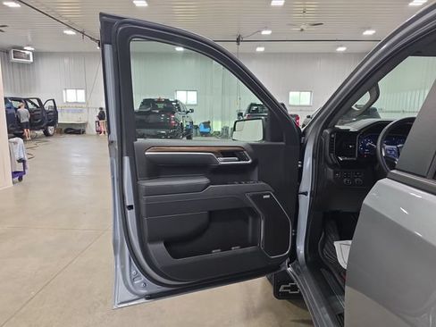 Used 2025 Chevrolet Silverado 1500 RST w/ Convenience Package II AWD/4WD image 23