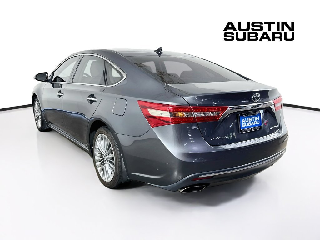 Used 2018 Toyota Avalon Limited FWD image 5