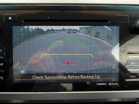 Used 2016 Subaru Outback 2.5i Premium AWD/4WD image 9