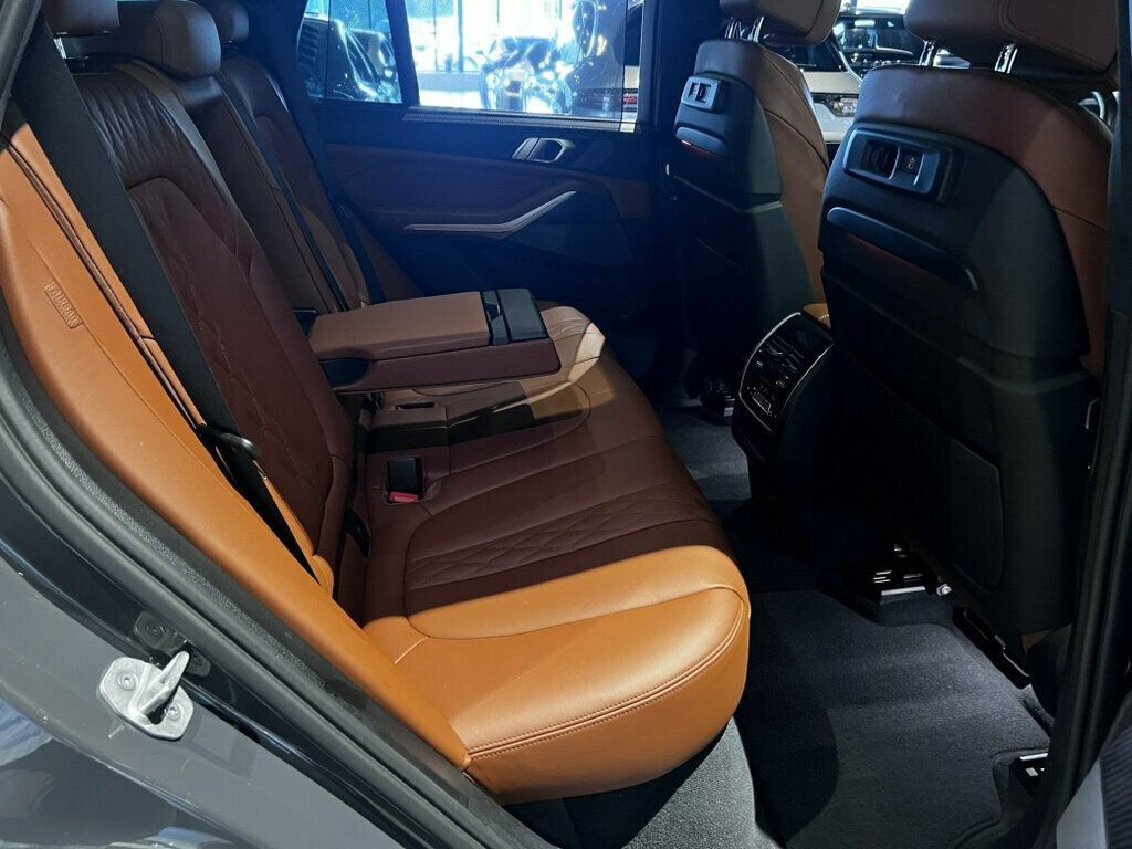 Used 2022 BMW X5 M50i w/ Executive Package AWD/4WD image 33