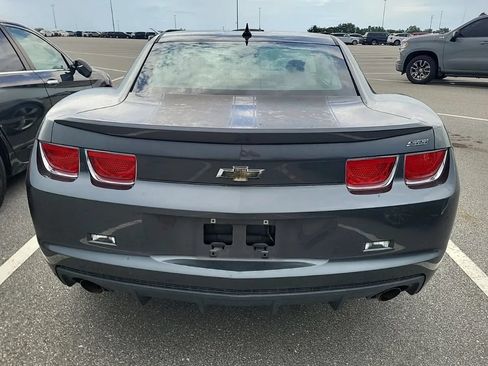 Used 2010 Chevrolet Camaro SS RWD image 4