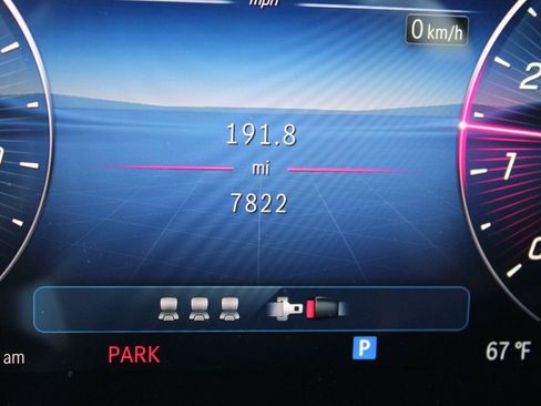 Certified 2025 Mercedes-Benz GLC 300 GLC 300 image 18