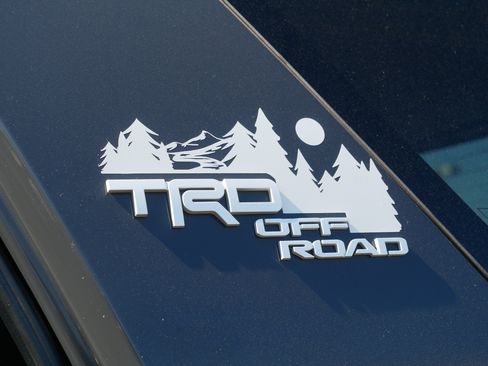 Used 2024 Toyota 4Runner TRD Off-Road Premium w/ Off Road Premium Plus Package AWD/4WD image 37