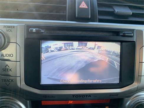 Used 2012 Toyota 4Runner SR5 image 21