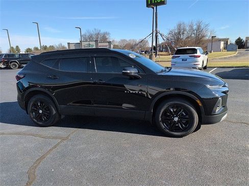 Used 2022 Chevrolet Blazer LT image 8
