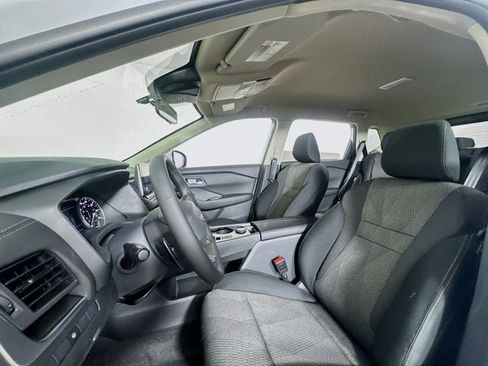 New 2026 Nissan Rogue SV w/ Cold Weather Package image 17