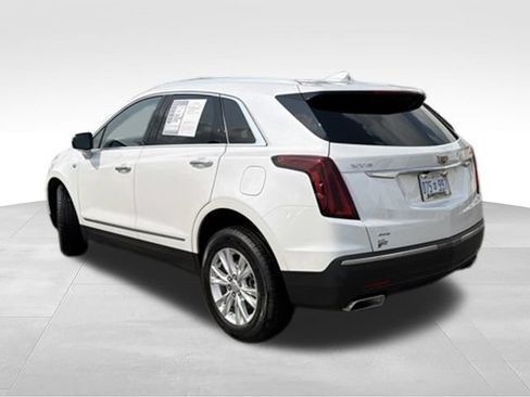 Used 2024 Cadillac XT5 Luxury w/ LPO, Floor Liner Package AWD/4WD image 3