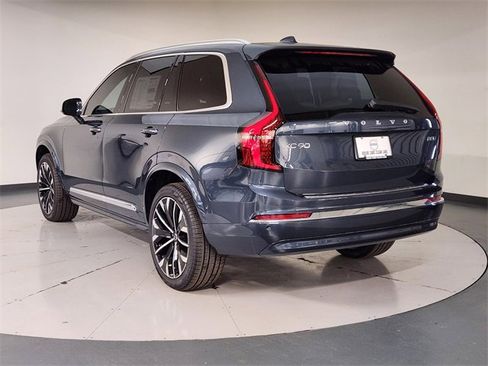 New 2026 Volvo XC90 B5 Plus w/ Protection Package Premier image 6