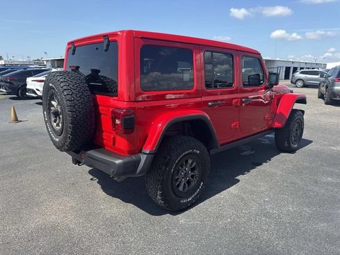 Used 2022 Jeep Wrangler Unlimited Rubicon w/ Trailer Tow Package AWD/4WD image 3