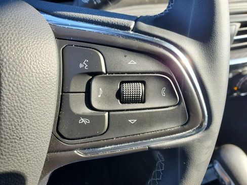 Used 2024 Buick Encore GX Preferred FWD image 11