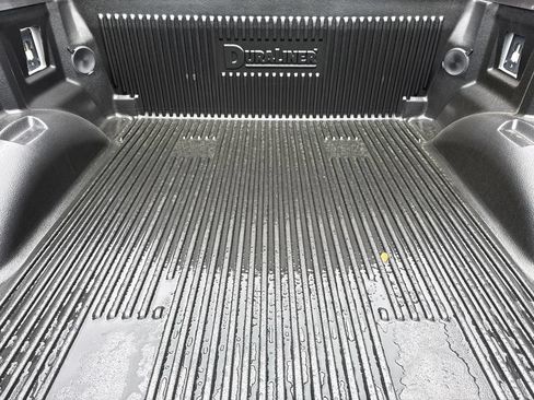 Used 2017 Ford F150 XLT AWD/4WD image 11