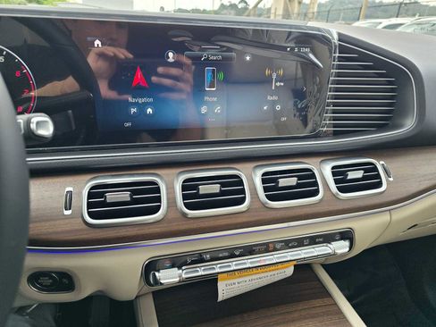 New 2026 Mercedes-Benz GLE 450 4MATIC image 26