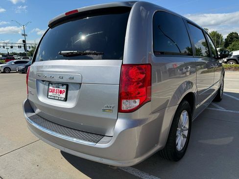 Used 2018 Dodge Grand Caravan SXT FWD image 6
