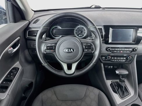Used 2018 Kia Niro LX FWD image 20