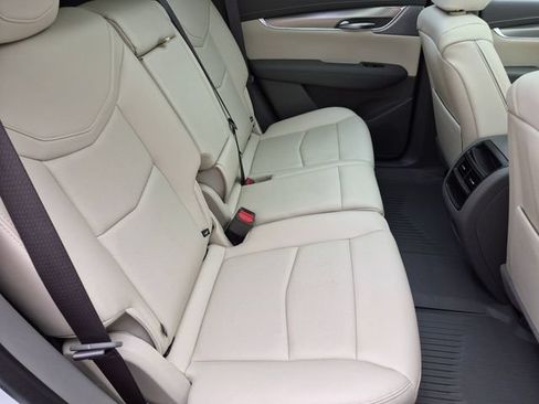Certified 2023 Cadillac XT5 Premium Luxury w/ LPO, Floor Liner Package AWD/4WD image 26
