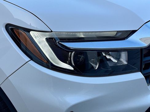 Used 2025 Honda Passport EX-L image 33