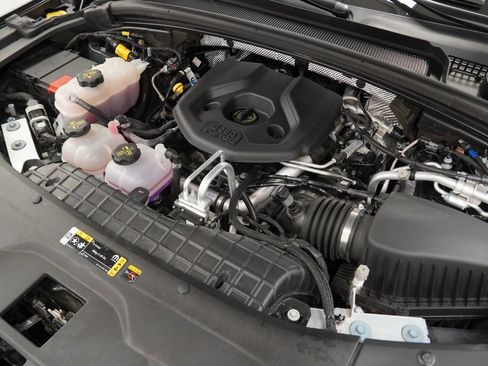 Certified 2023 Jeep Grand Cherokee Overland image 55