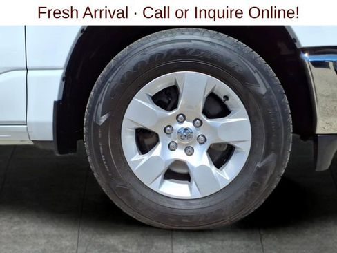 Used 2023 RAM 1500 Big Horn image 9