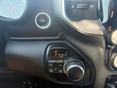 Used 2019 RAM 1500 Big Horn AWD/4WD image 14