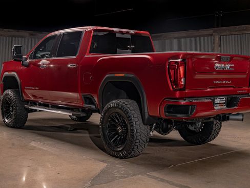Used 2020 GMC Sierra 2500 Denali w/ Technology Package AWD/4WD image 7