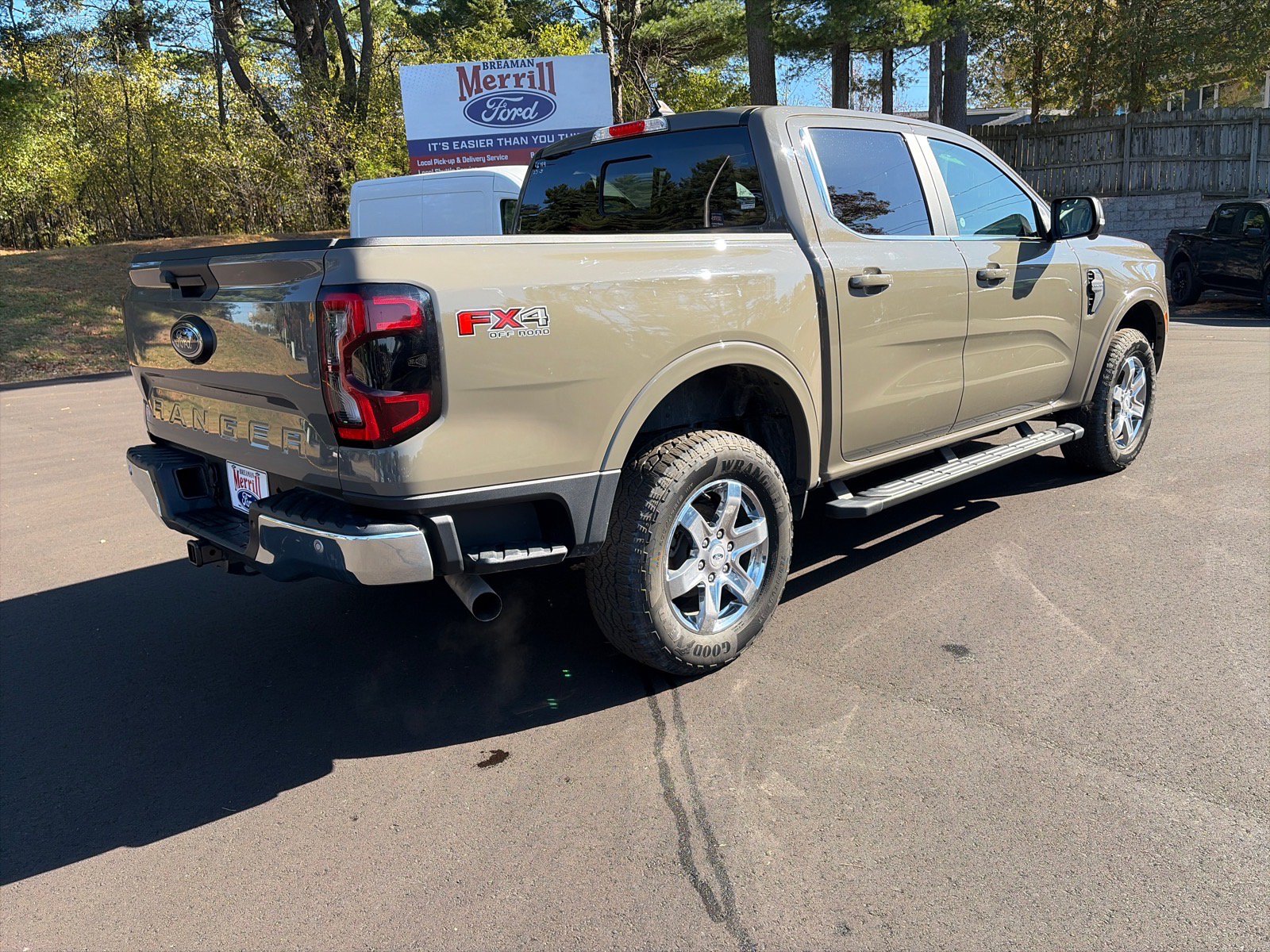 Used 2025 Ford Ranger Lariat w/ Advanced Towing Package AWD/4WD image 6