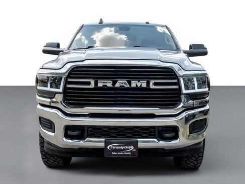 Used 2019 RAM 2500 Big Horn AWD/4WD image 3