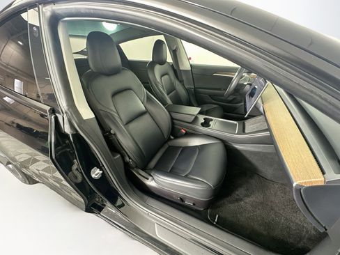 Used 2023 Tesla Model 3 Standard Range RWD image 32