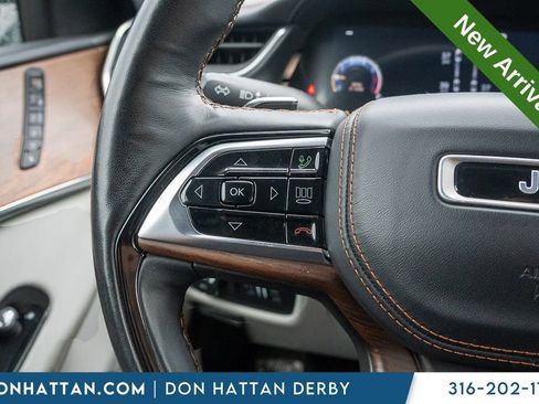 Used 2021 Jeep Grand Cherokee L Summit w/ Advanced Protech Group IV AWD/4WD image 11