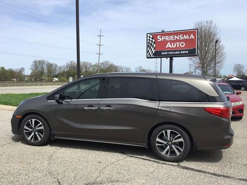 Used 2018 Honda Odyssey Elite image 10