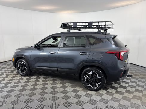 Certified 2025 Kia Seltos S AWD/4WD image 8