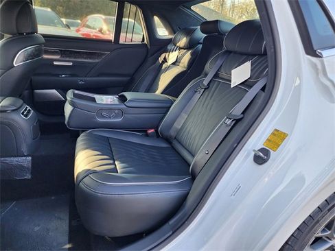 New 2025 Genesis G90 3.5T image 9