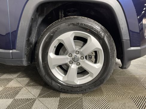 Used 2019 Jeep Compass Latitude w/ Popular Equipment Group image 7