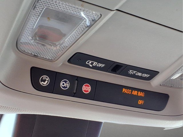 Used 2019 Chevrolet Equinox LT FWD image 27