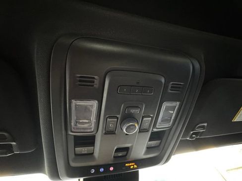 Used 2023 Chevrolet Tahoe Z71 w/ Off-Road Capability Package AWD/4WD image 25