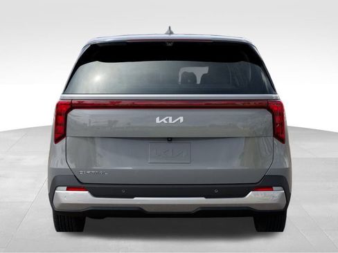 New 2026 Kia Carnival EX FWD image 13