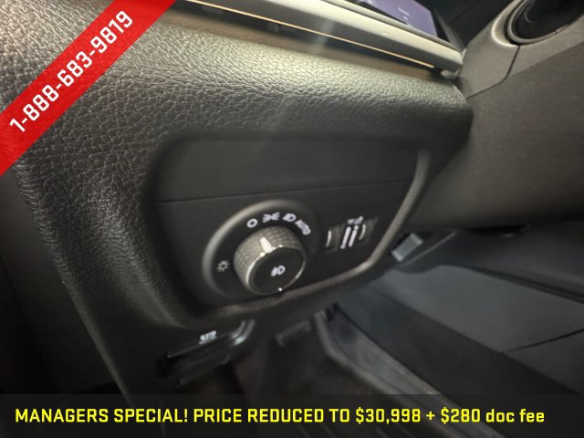 Used 2023 Jeep Grand Cherokee L Limited w/ Trailer Tow Group (B) AWD/4WD image 25