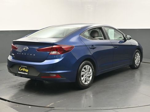 Used 2020 Hyundai Elantra SE image 5