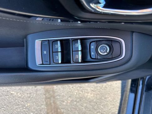 Used 2022 Subaru Legacy Limited image 12