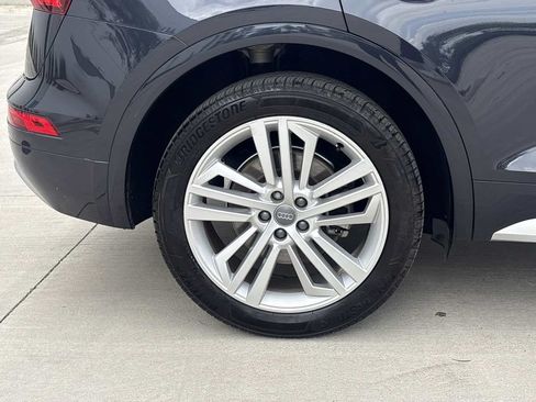 Used 2019 Audi Q5 2.0T Premium Plus w/ Premium Plus Package AWD/4WD image 9