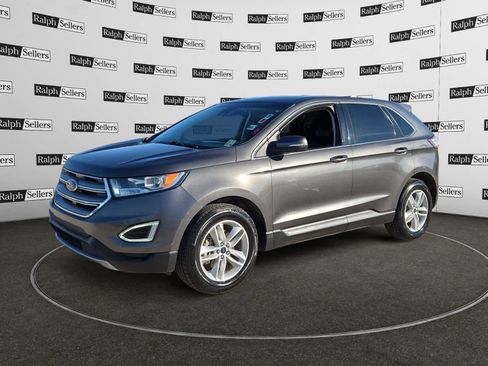 Used 2018 Ford Edge SEL w/ Equipment Group 201A image 2