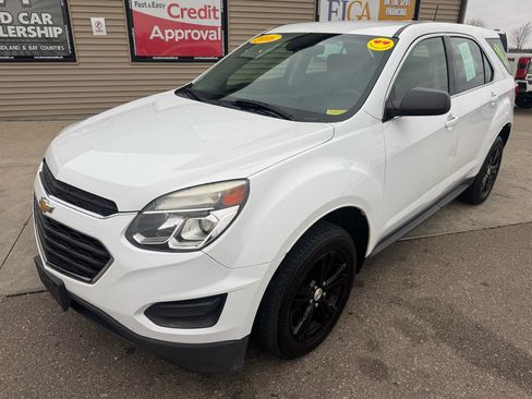 Used 2016 Chevrolet Equinox LS image 1
