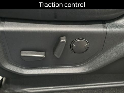 Used 2019 Ford F150 Lariat w/ Equipment Group 502A Luxury image 8