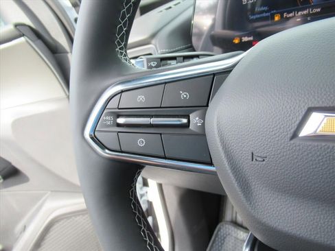 New 2026 Chevrolet Traverse LT image 17